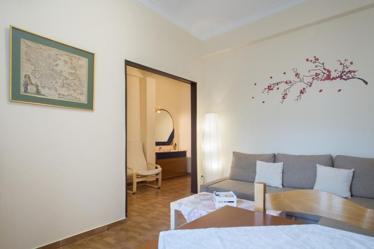 Lejlighed i Akropolis - Koukaki på 60 m². Soveværelser: 2. Private badeværelser: 1. Athen Eksteriør billede
